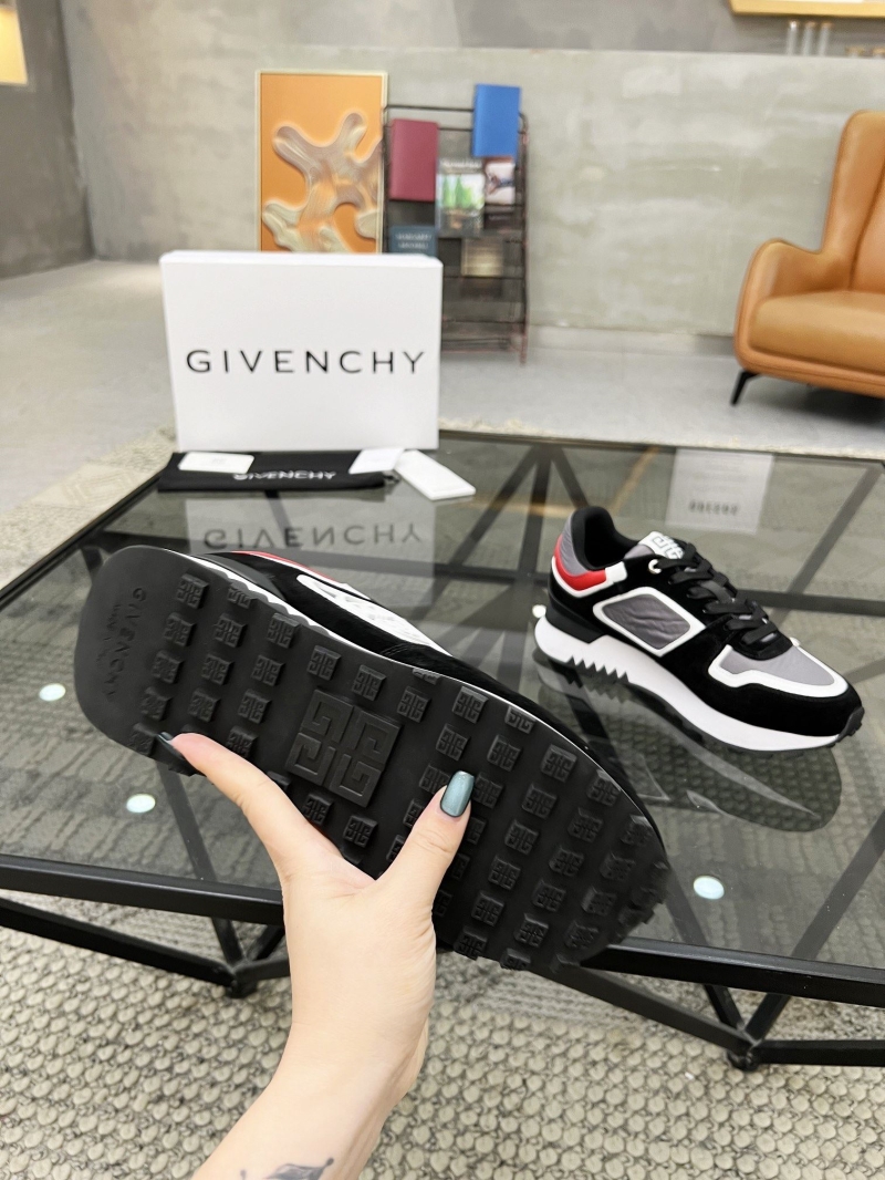 Givenchy Sneakers